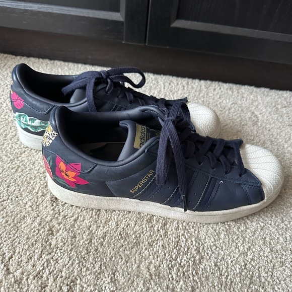 Adidas Superstar Legend Ink navy flower shoes. US 9.5 - Picture 3 of 8